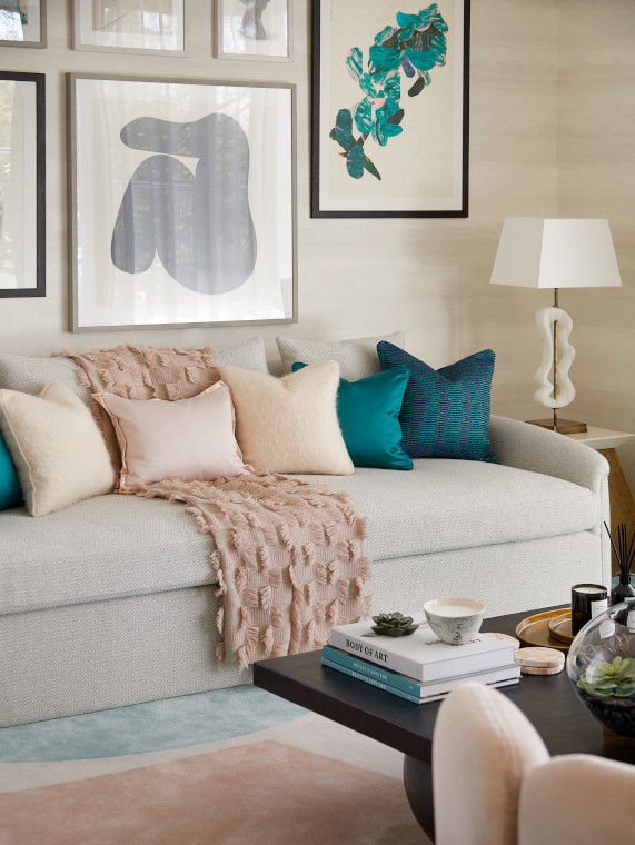 Peach and teal - interior design trends 2022