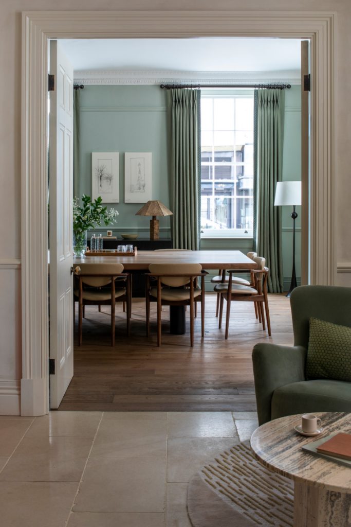Private offices in Mayfair by Kitesgrove