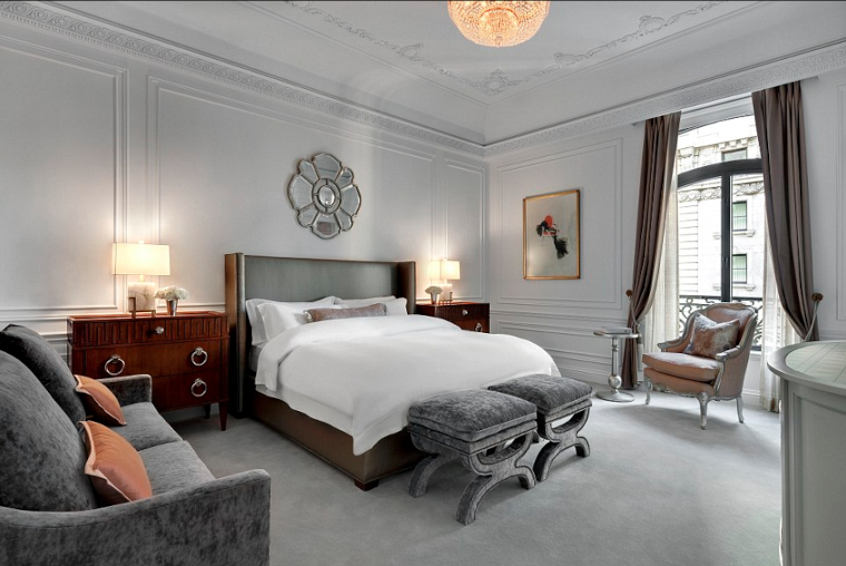 Dior suite the perfect hotel bedroom